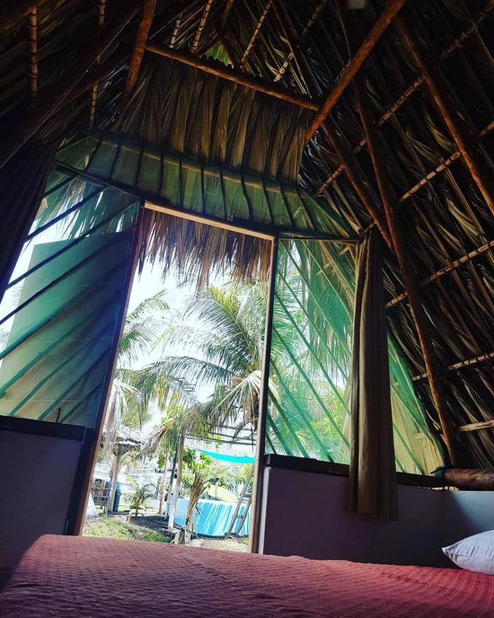 Bed and Breakfast Mi Casa En La Playa Escuintla Exterior foto